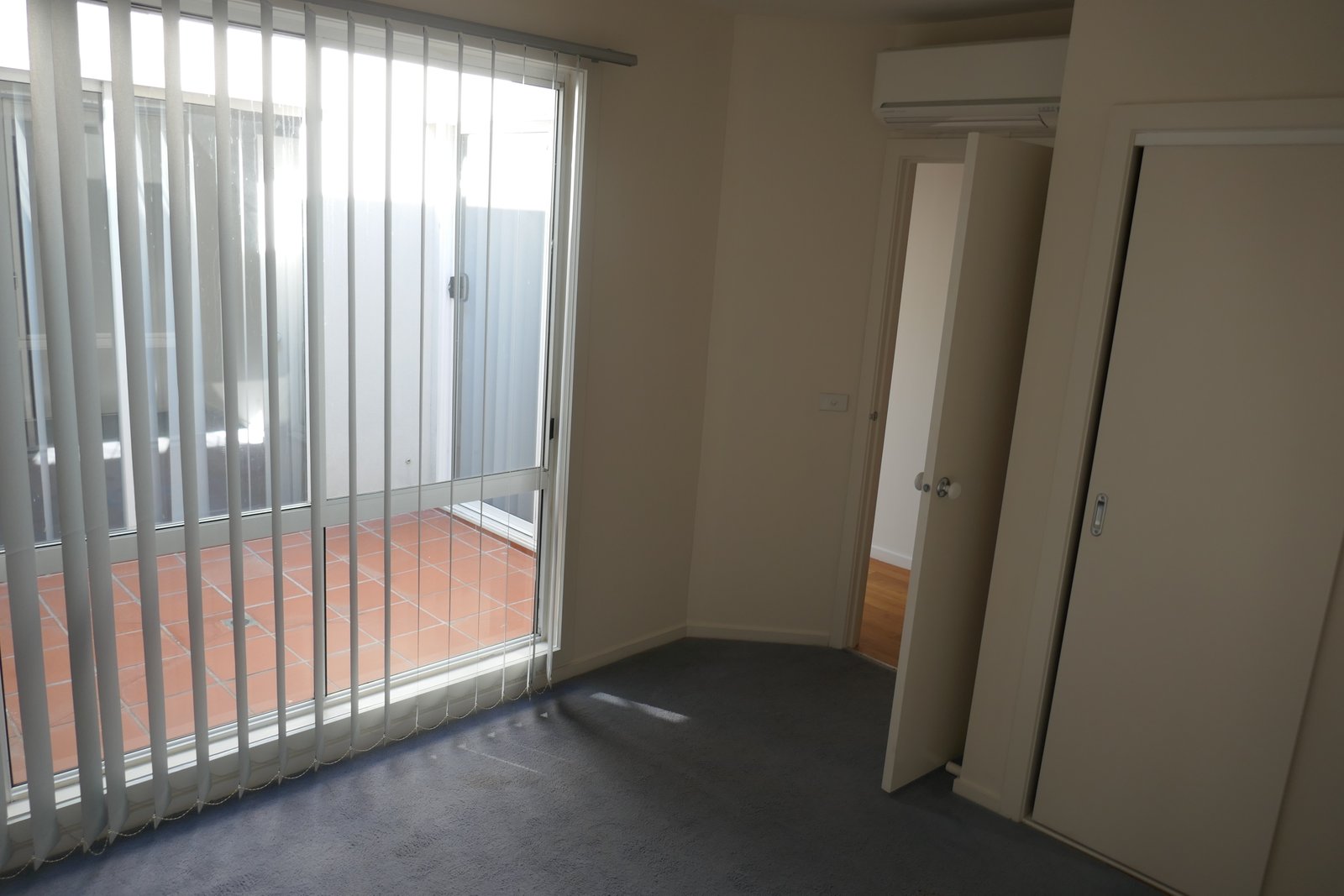 Gallery: 3/347 Nepean Highway