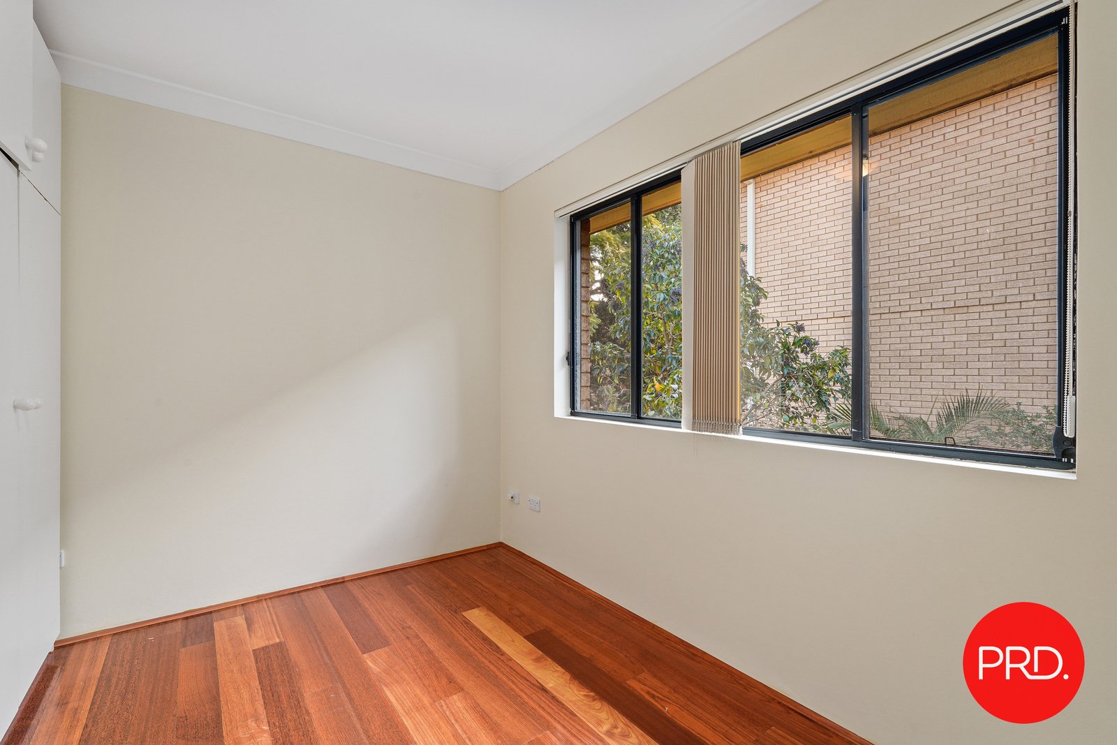 3/35-37 Mill Street CARLTON 7