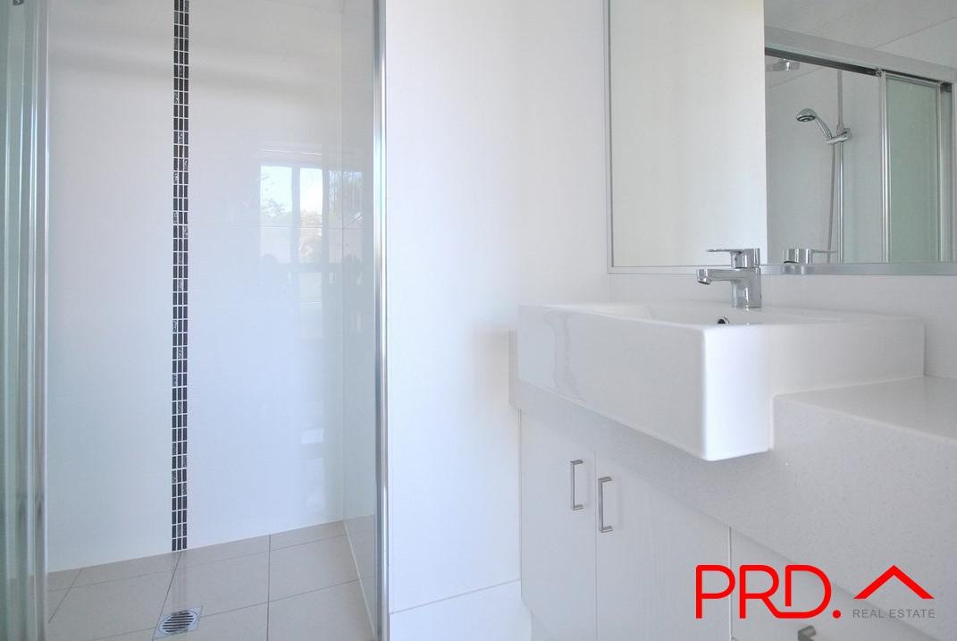 3/35-39 Central Street LABRADOR 11