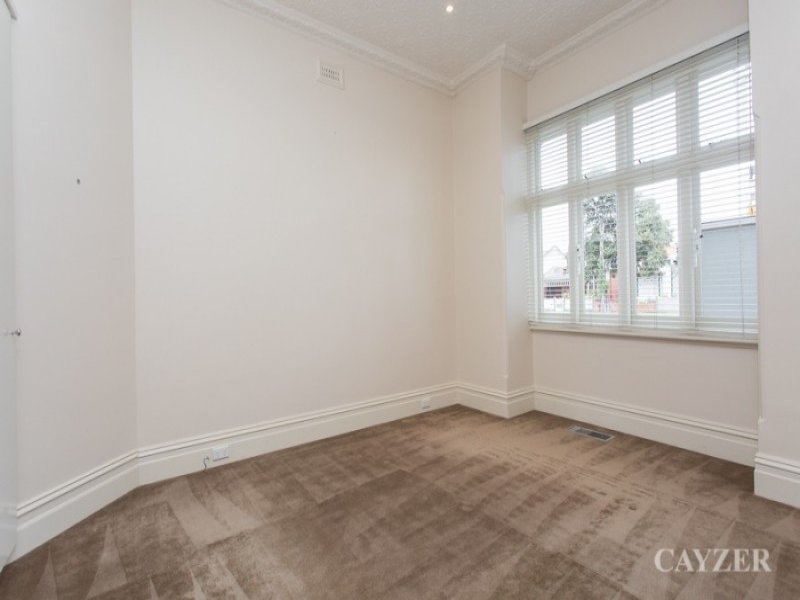Gallery: 335 Danks Street