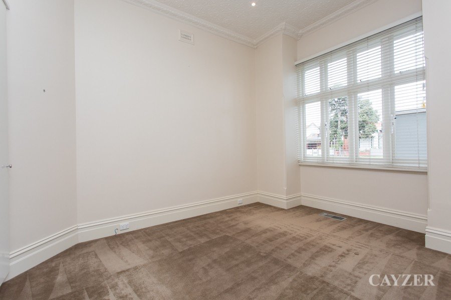 Gallery: 335 Danks Street