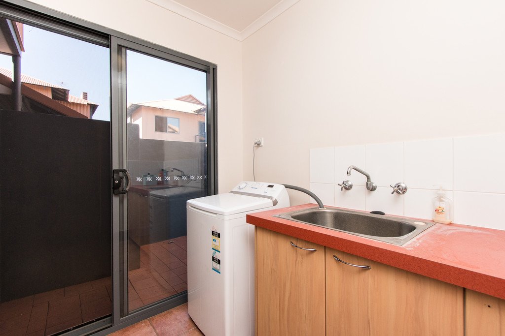 3/35 Demco Drive BROOME 7