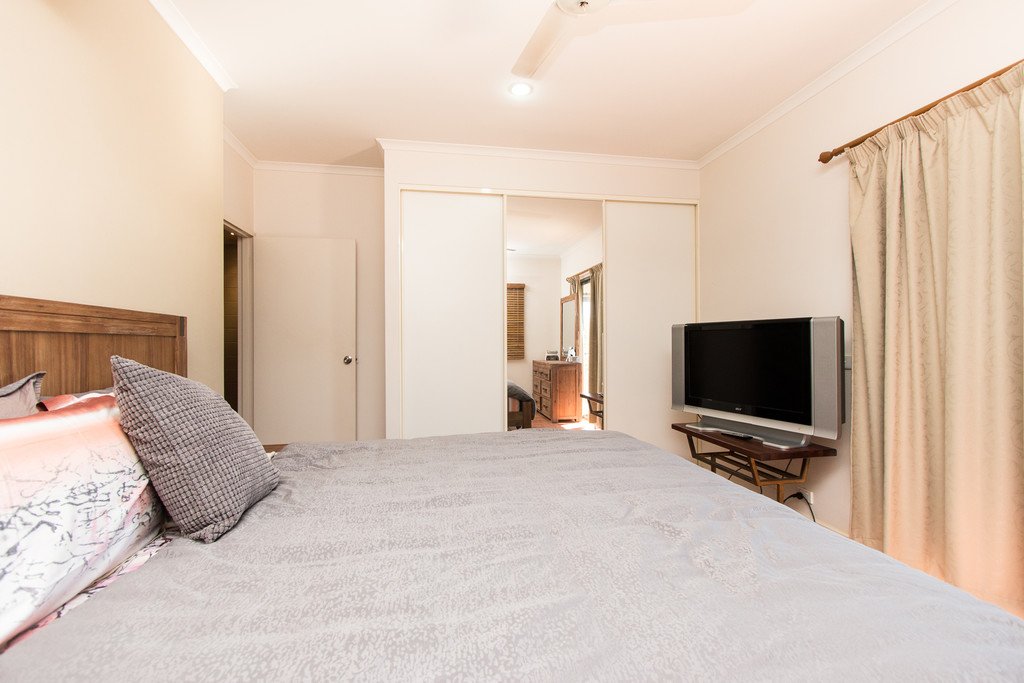 3/35 Demco Drive BROOME 11