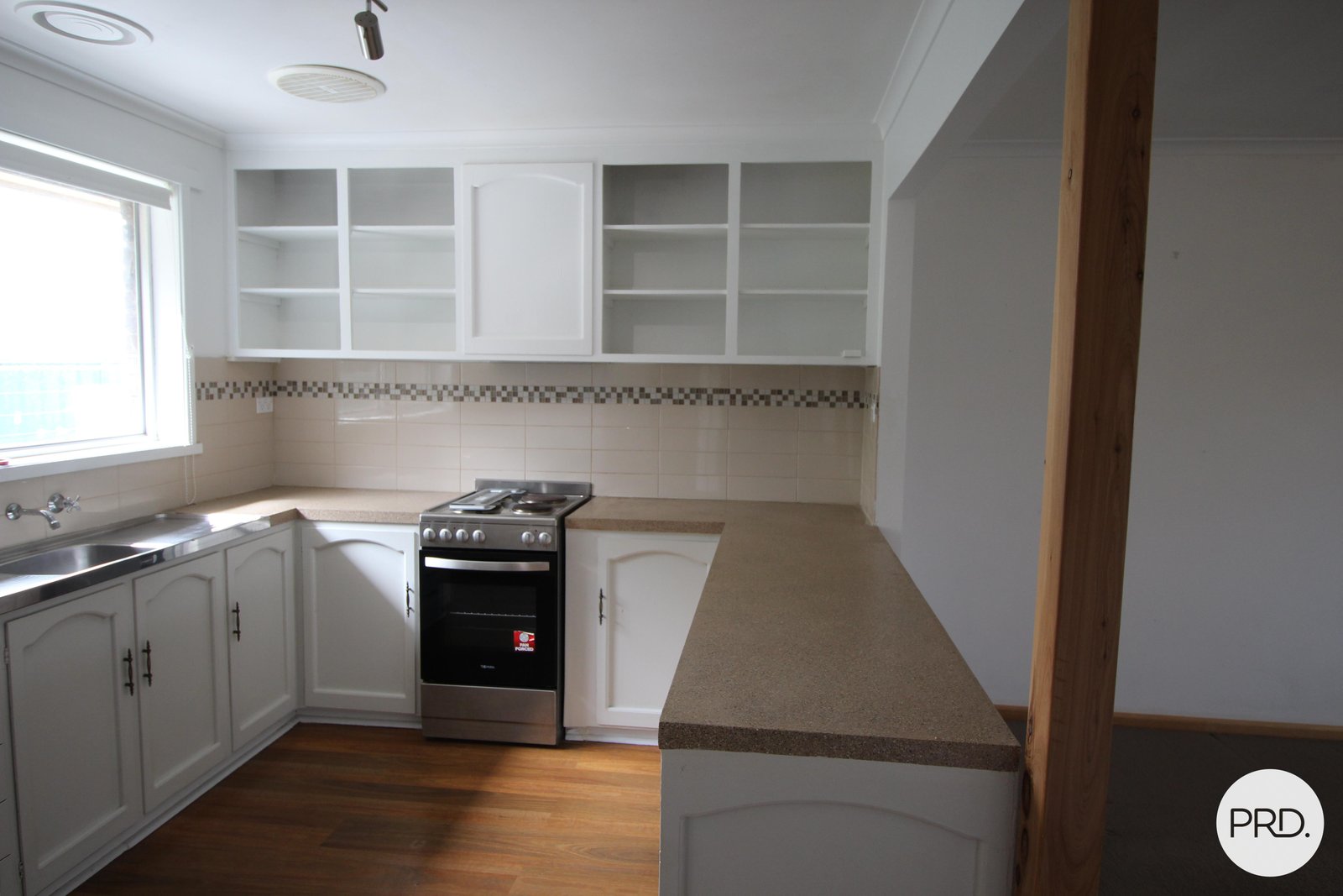 3/35 Longley Street ALFREDTON 2