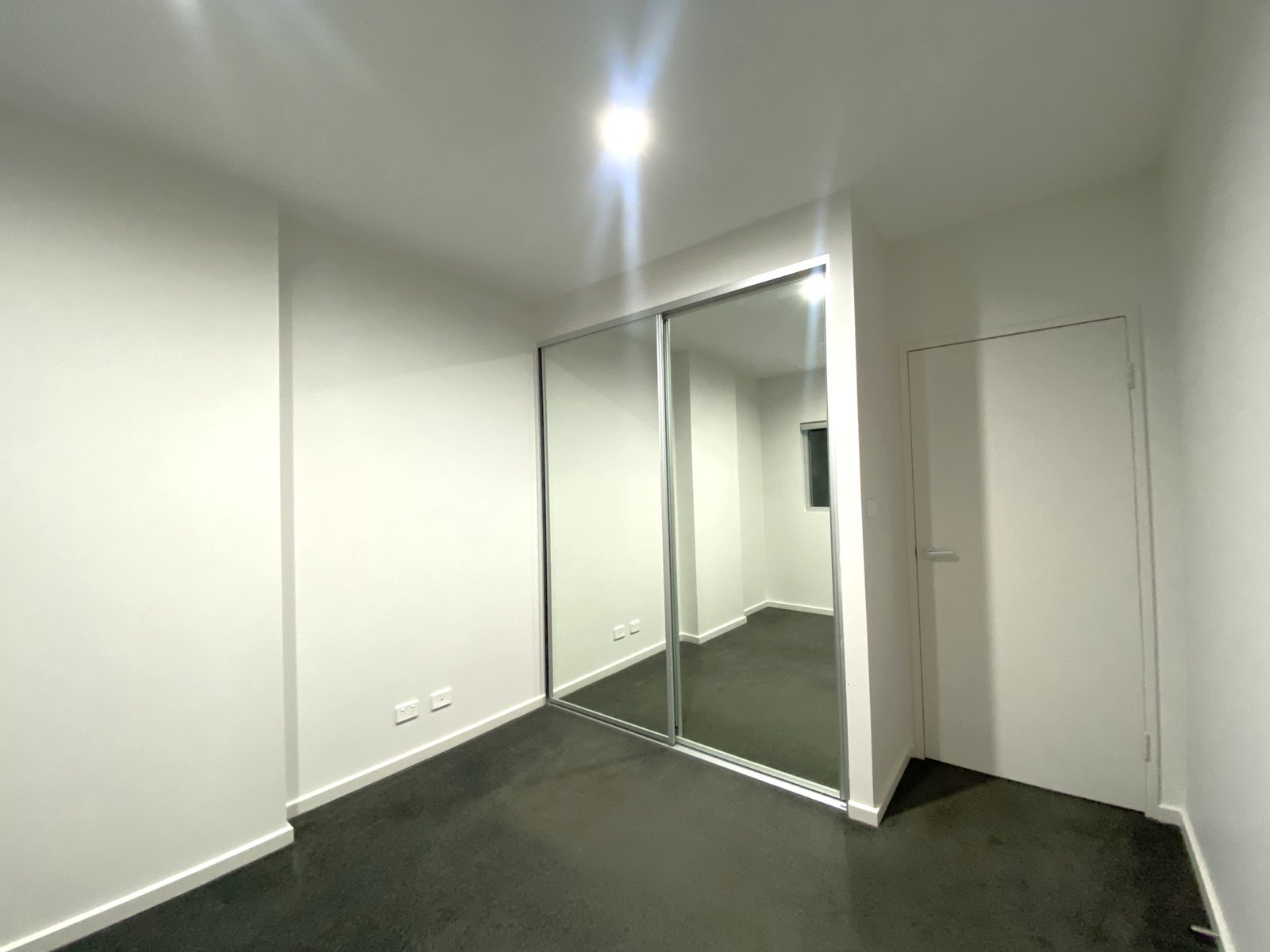 33/54-56 Macquarie Street LIVERPOOL 7