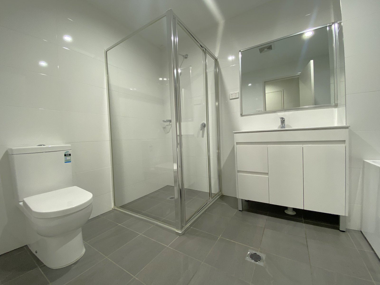 33/54-56 Macquarie Street LIVERPOOL 8