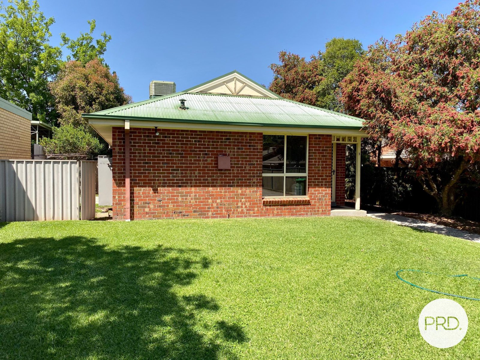 3/355 Wilson Street EAST ALBURY 2