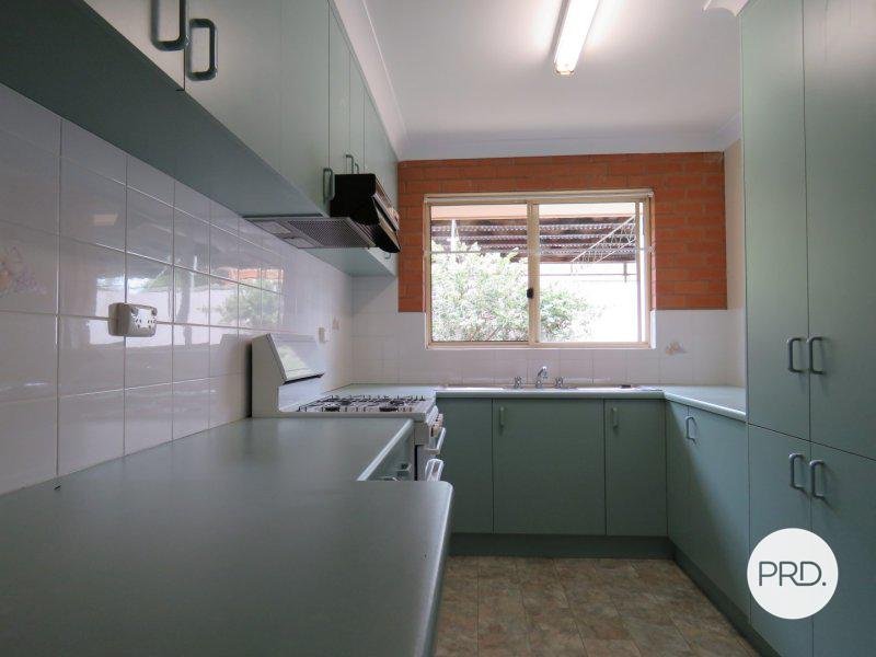 3/355 Wilson Street EAST ALBURY 4