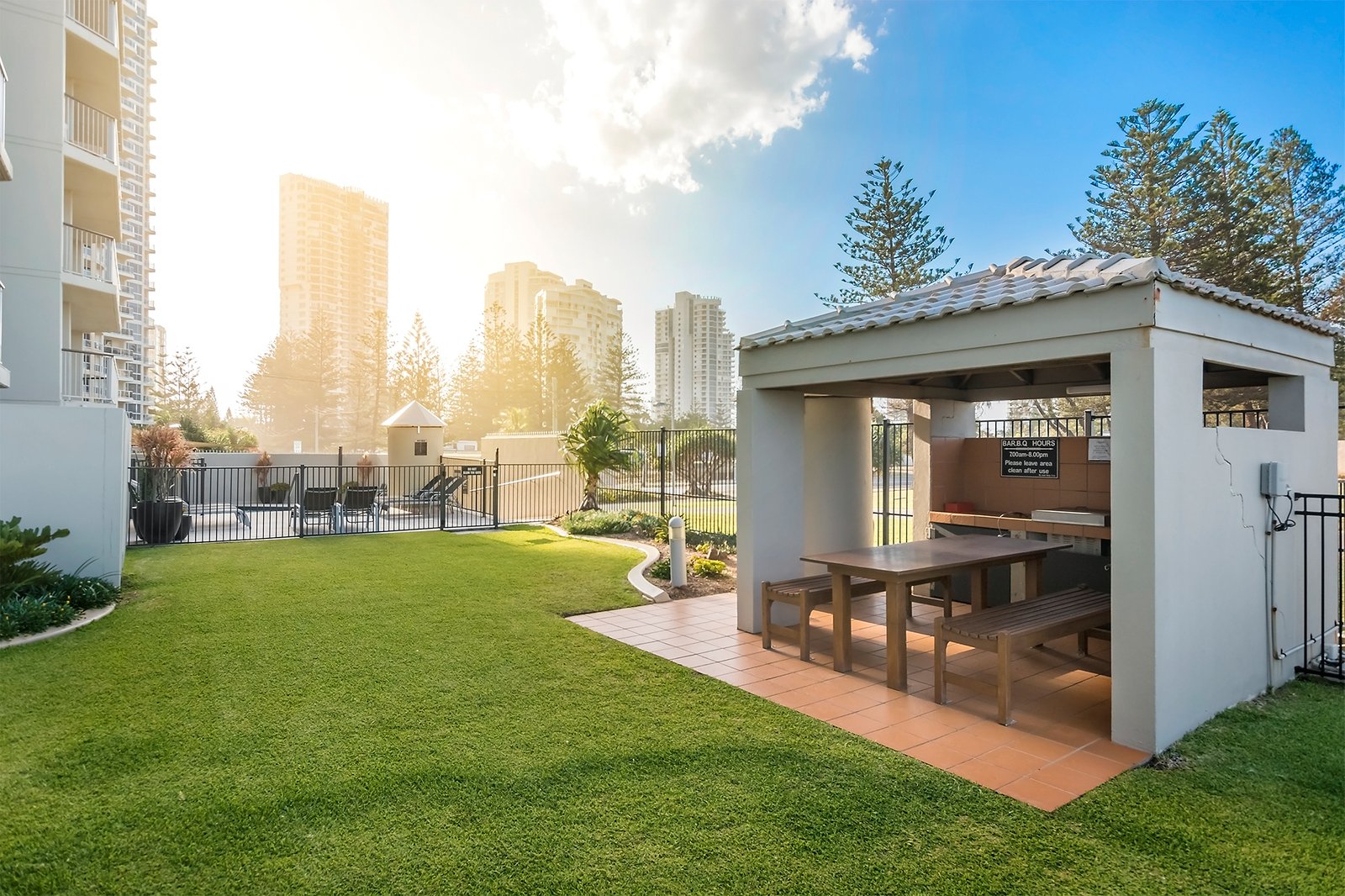 3/3575 Main Beach Pde  MAIN BEACH 10