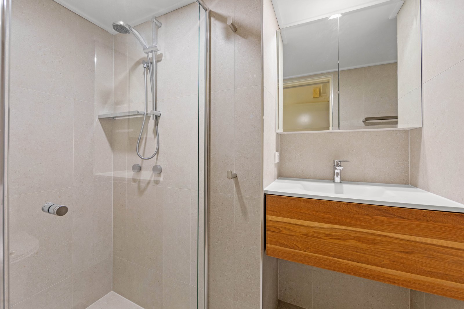 3/3575 Main Beach Pde  MAIN BEACH 6