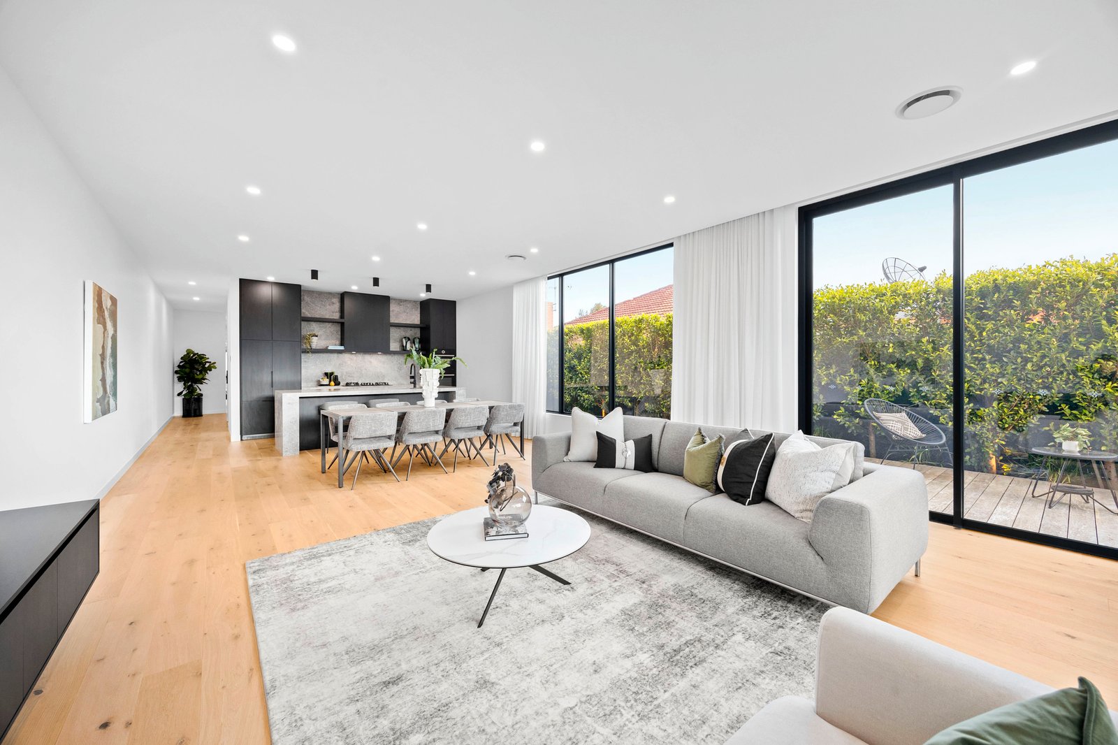 Gallery: 335A Chesterville Road