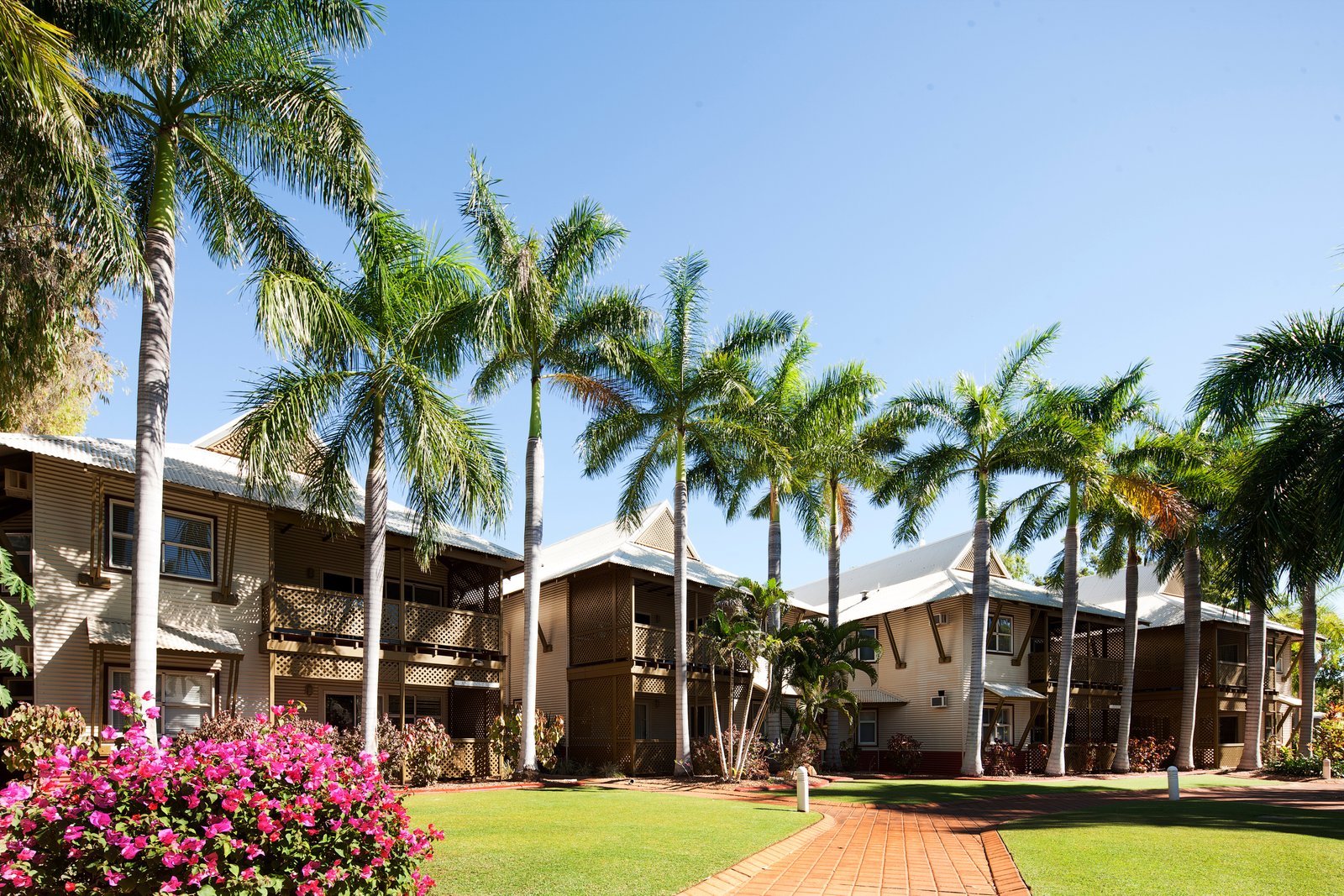 33/6 Challenor Drive CABLE BEACH 2