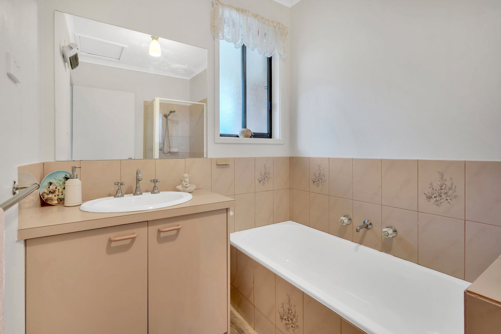 Real Estate and Property in 3/36 Goode Street, Gisborne, VIC