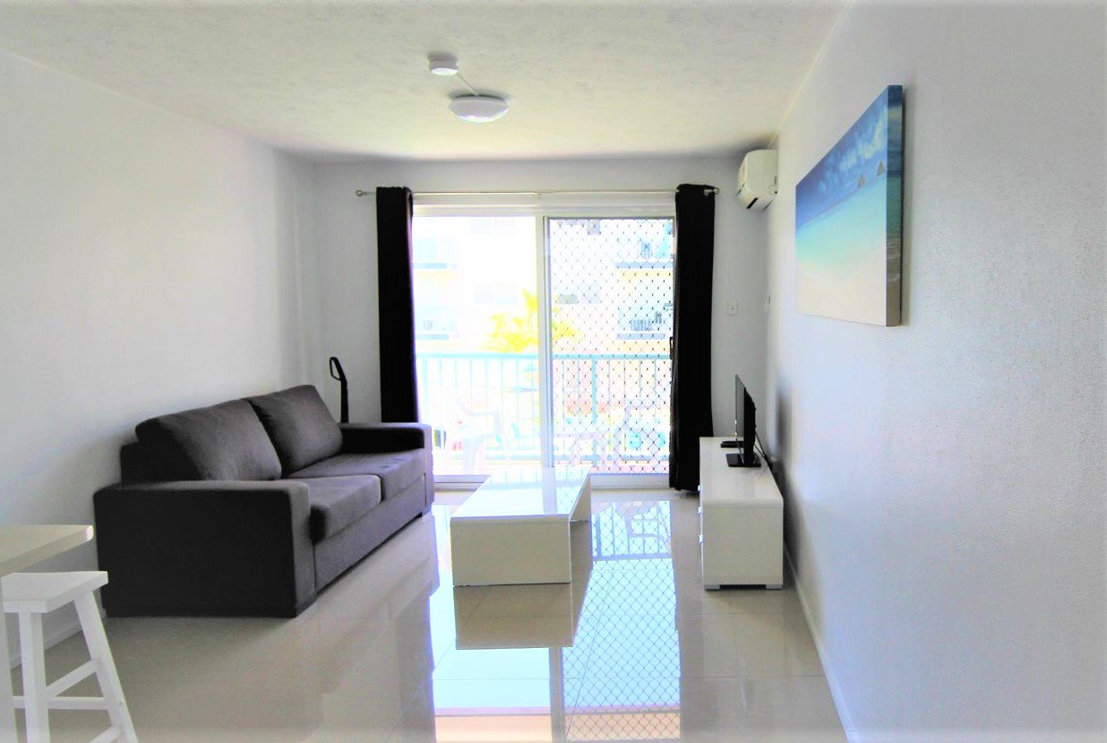 33/69 Ferny Avenue SURFERS PARADISE 4