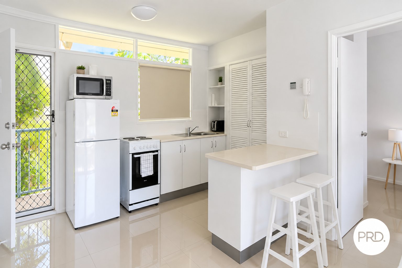 33/69 Ferny Avenue SURFERS PARADISE 6