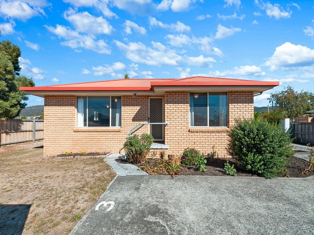 3/37 Abbotsfield Road CLAREMONT 1