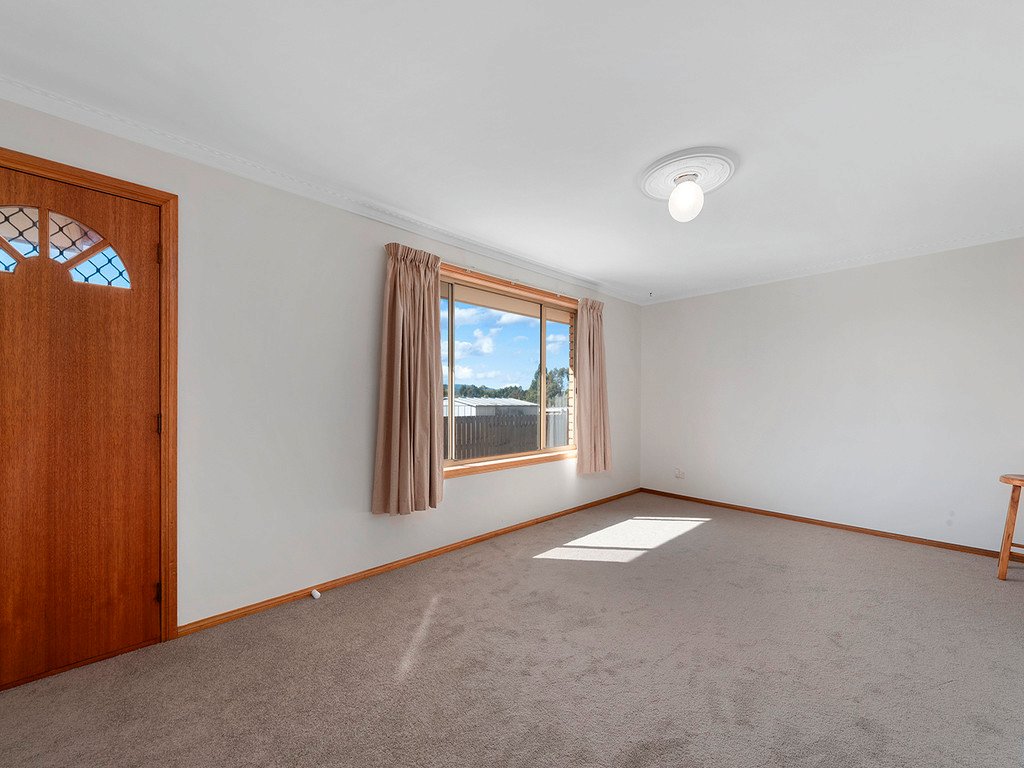 3/37 Abbotsfield Road CLAREMONT 11