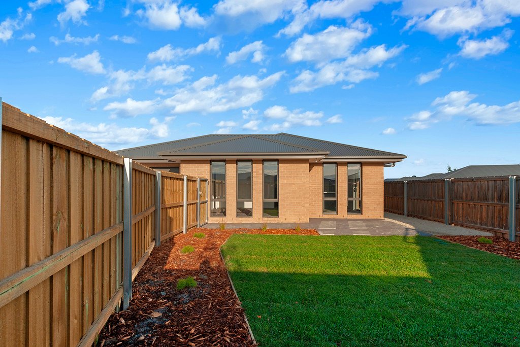 3/37 Menin Drive BRIGHTON 3