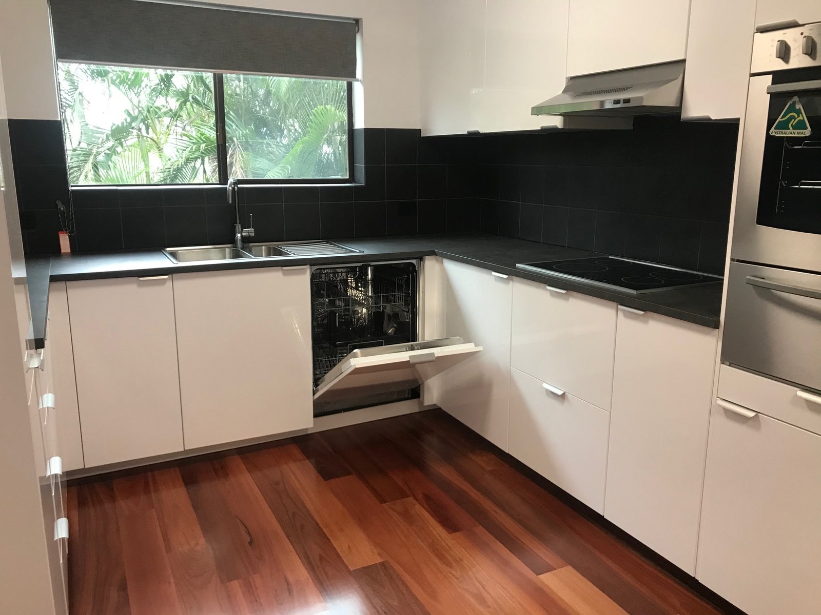 3/37 Robinson Road NUNDAH 2