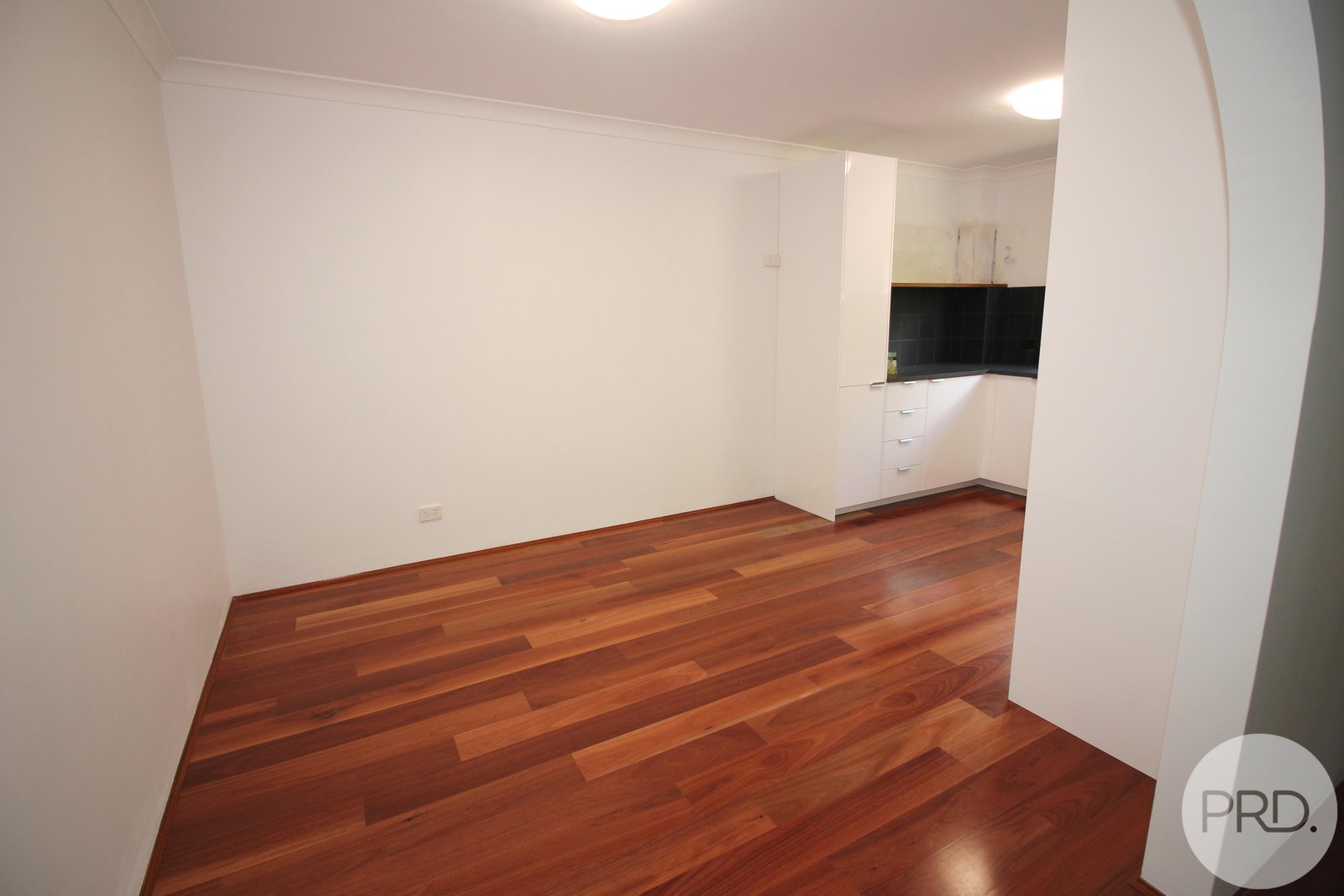 3/37 Robinson Road NUNDAH 4