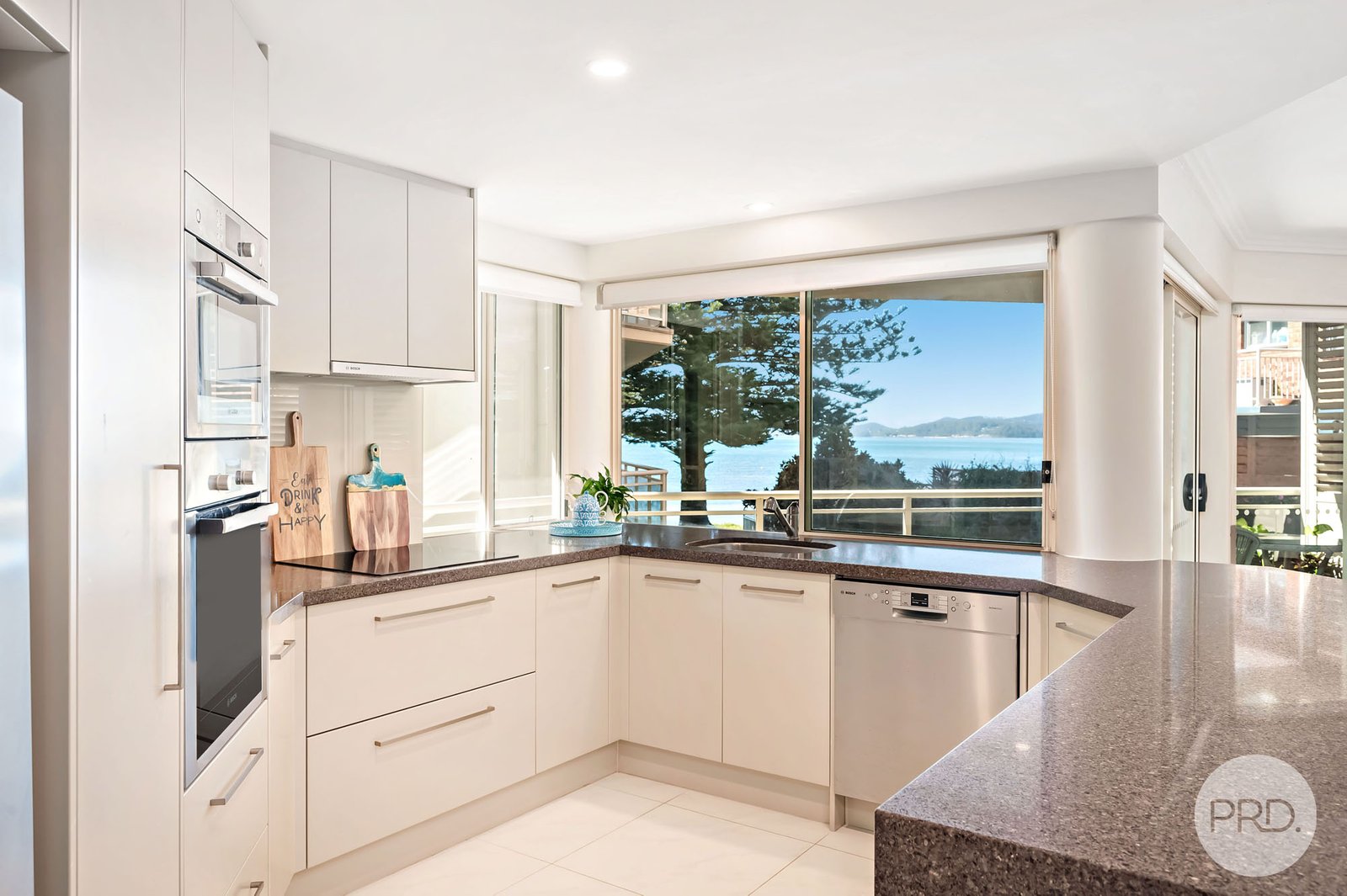 3/37 Soldiers Point Road SOLDIERS POINT 9