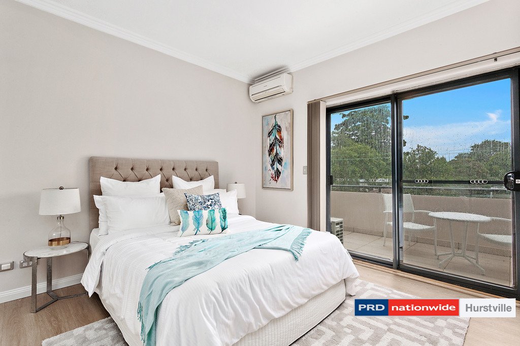 33/74 Woniora Road HURSTVILLE 6