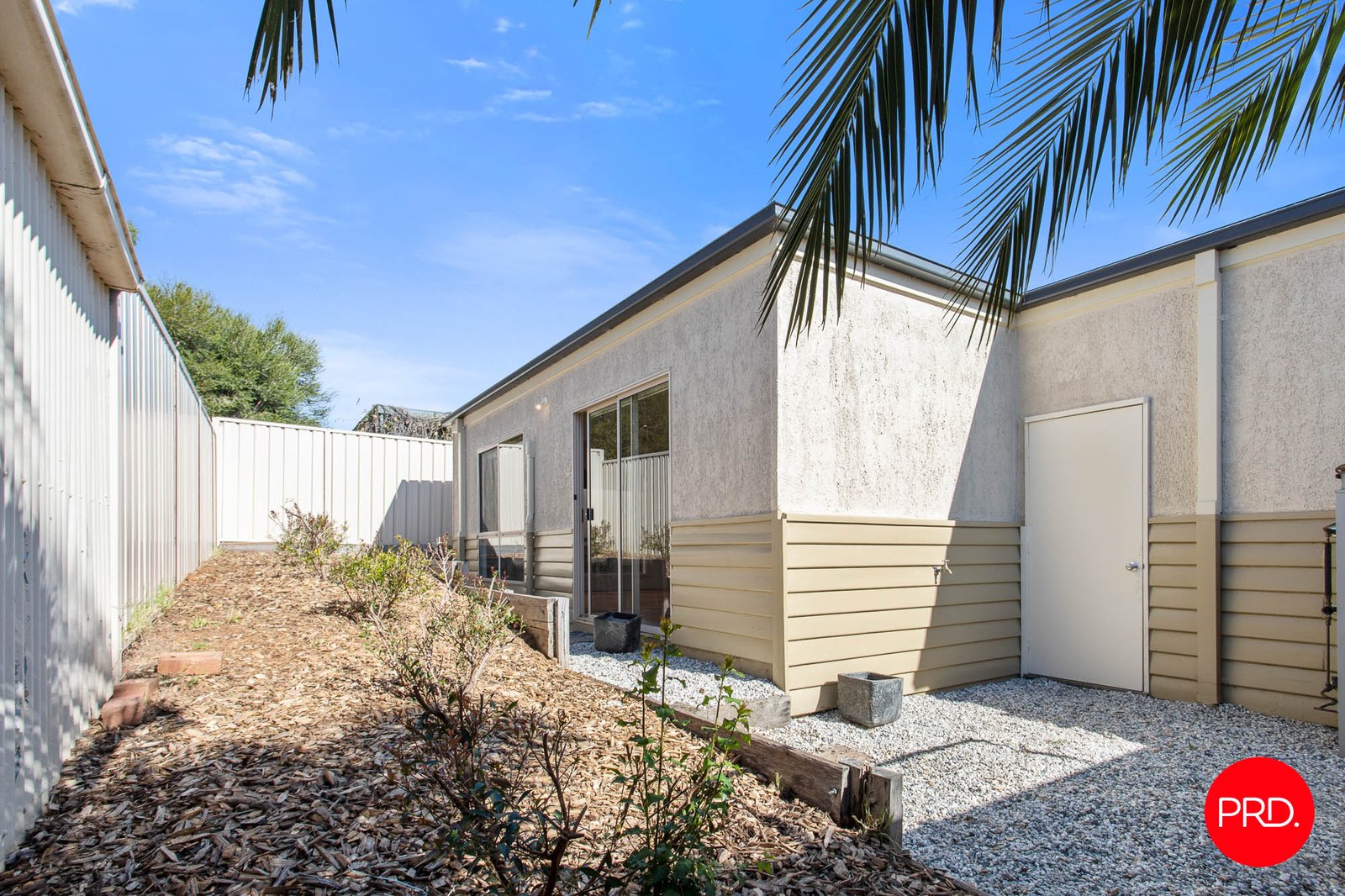 3/377 High Street GOLDEN SQUARE 8