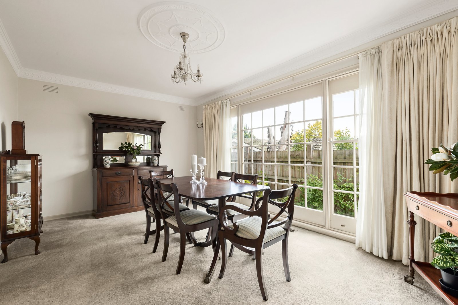 Image of dining room