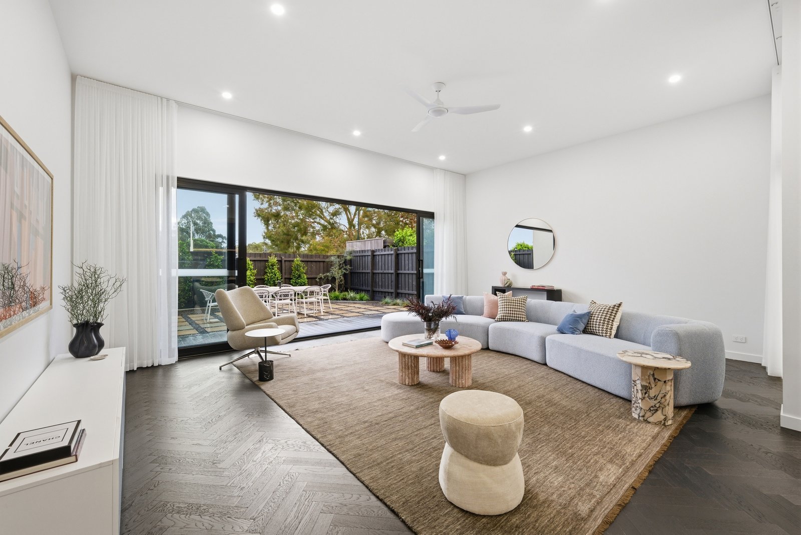 Gallery: 337B Chesterville Road