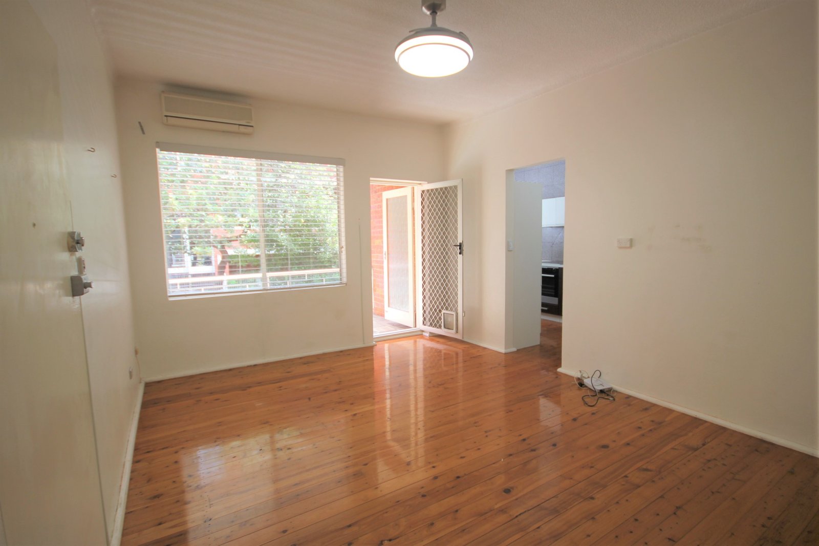 3/38-40 President Avenue KOGARAH 2