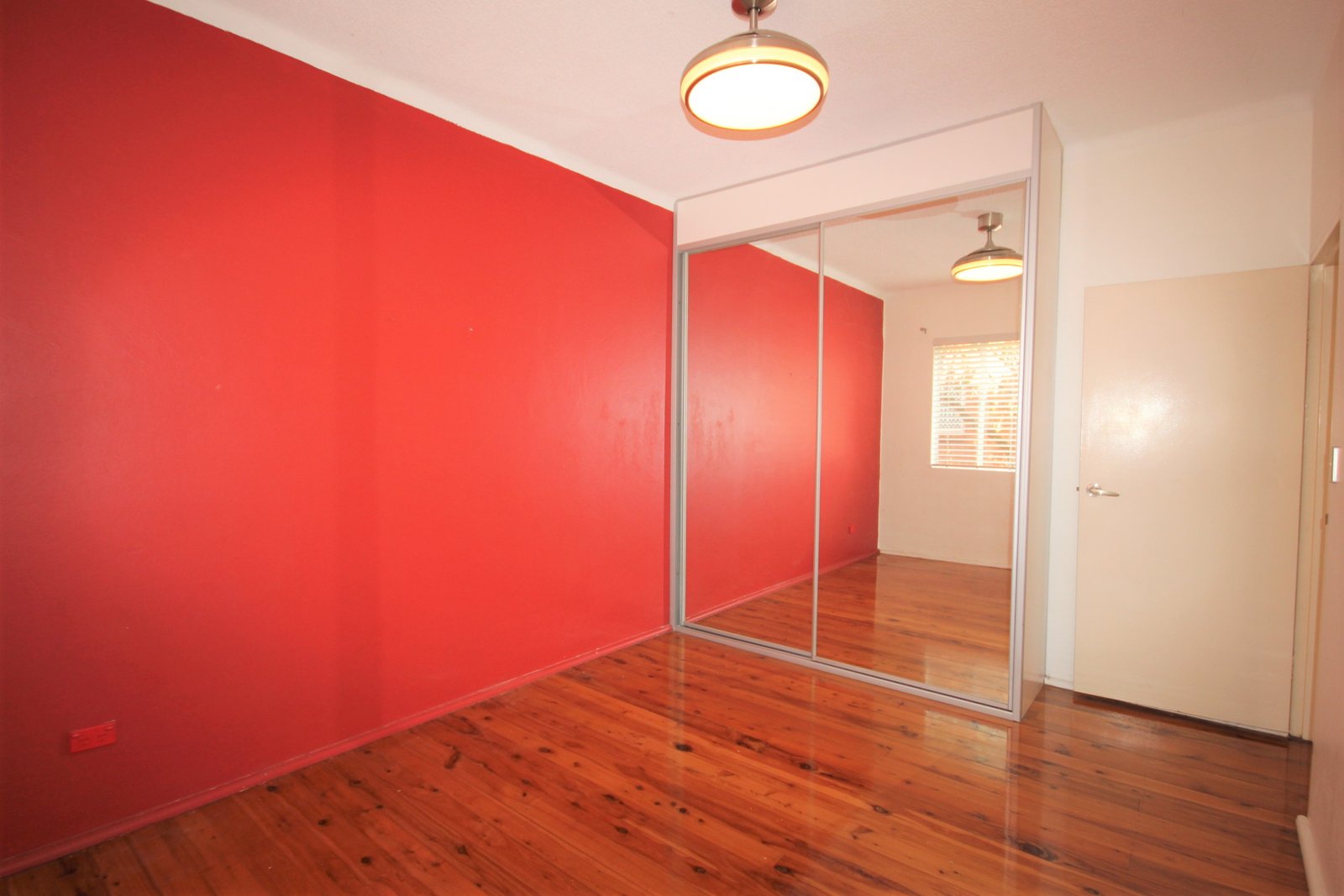 3/38-40 President Avenue KOGARAH 4