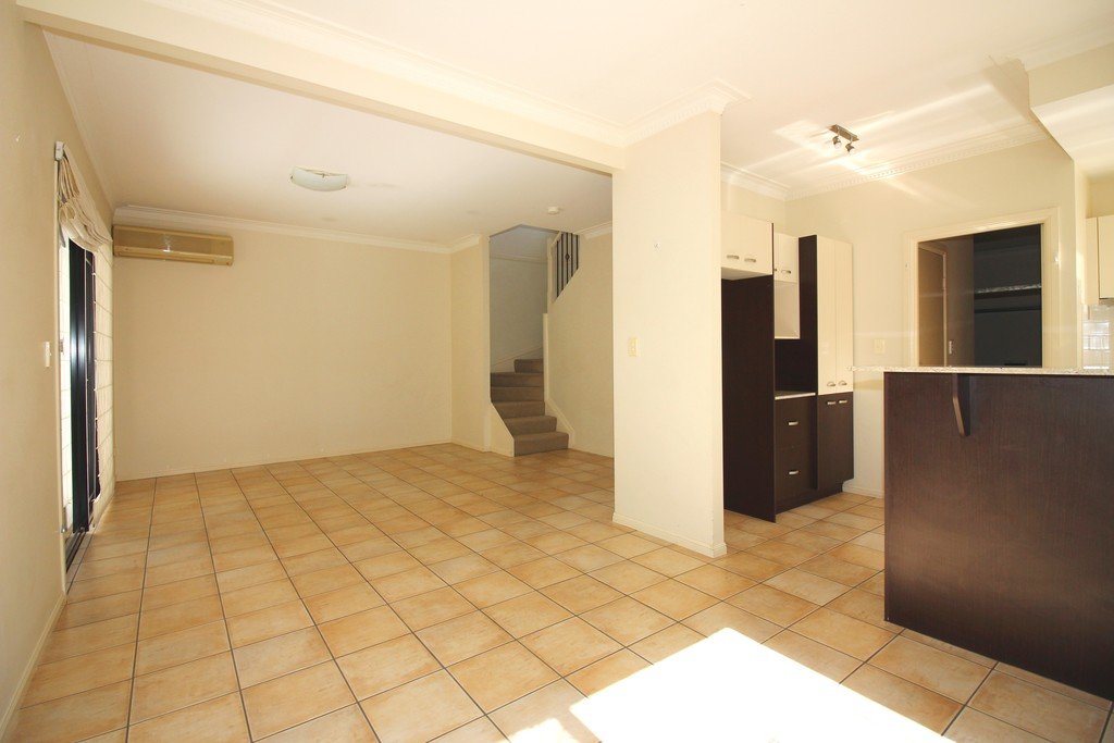 3/38 Alva Terrace GORDON PARK 5