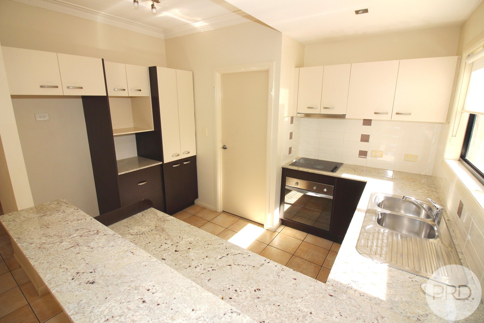 3/38 Alva Terrace GORDON PARK 1