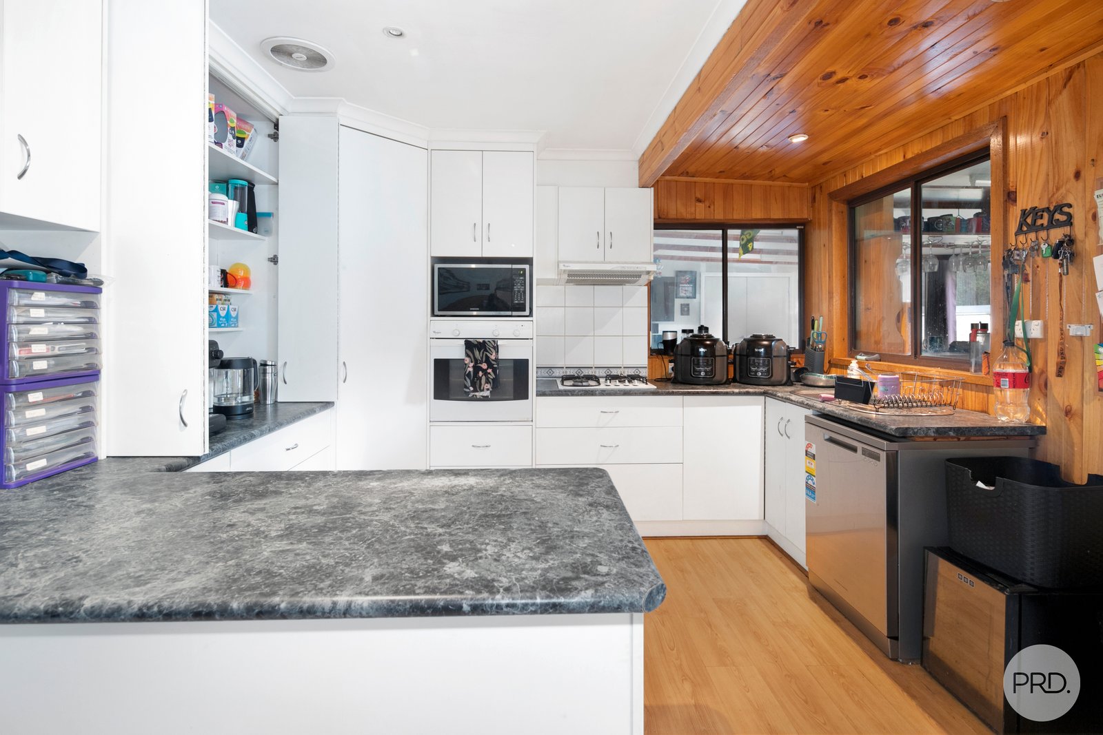 338 Browns Road SCARSDALE 5