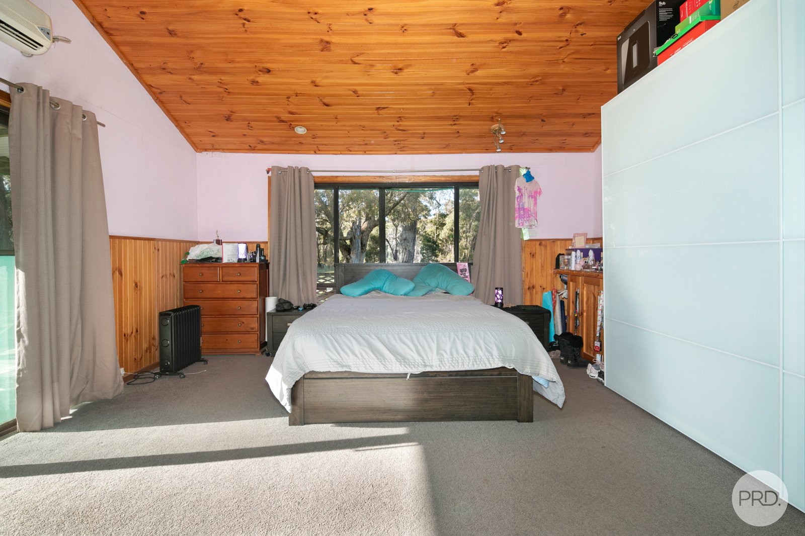 338 Browns Road SCARSDALE 7