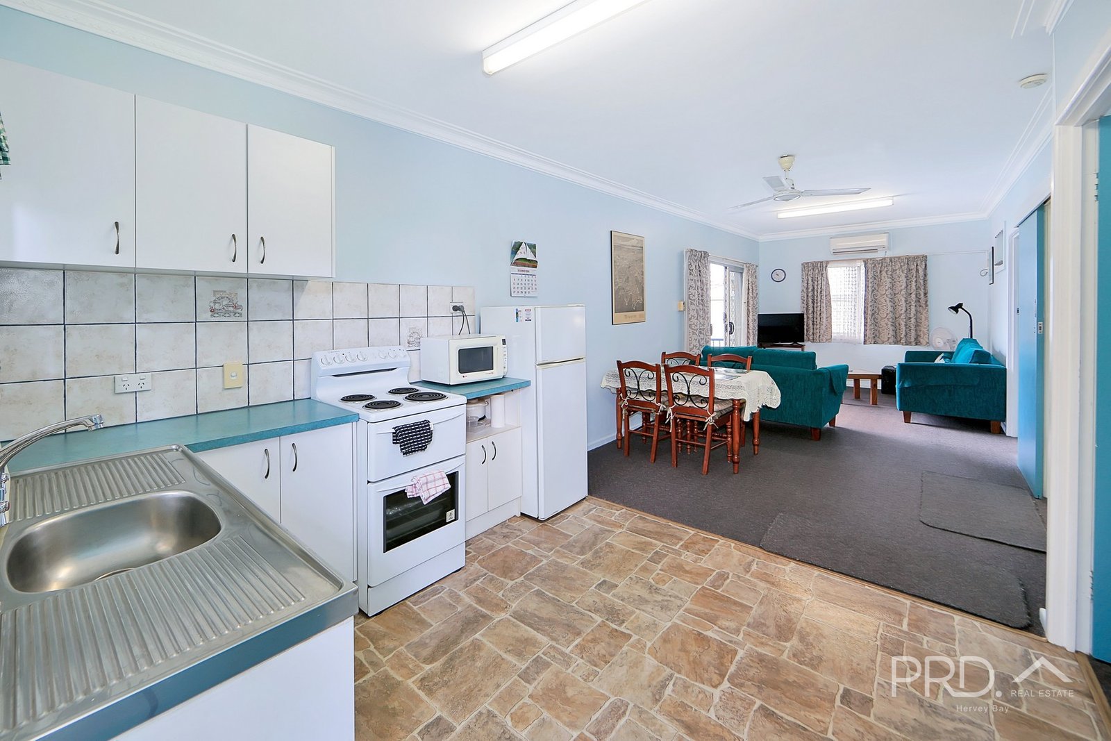 338 Esplanade  SCARNESS 8