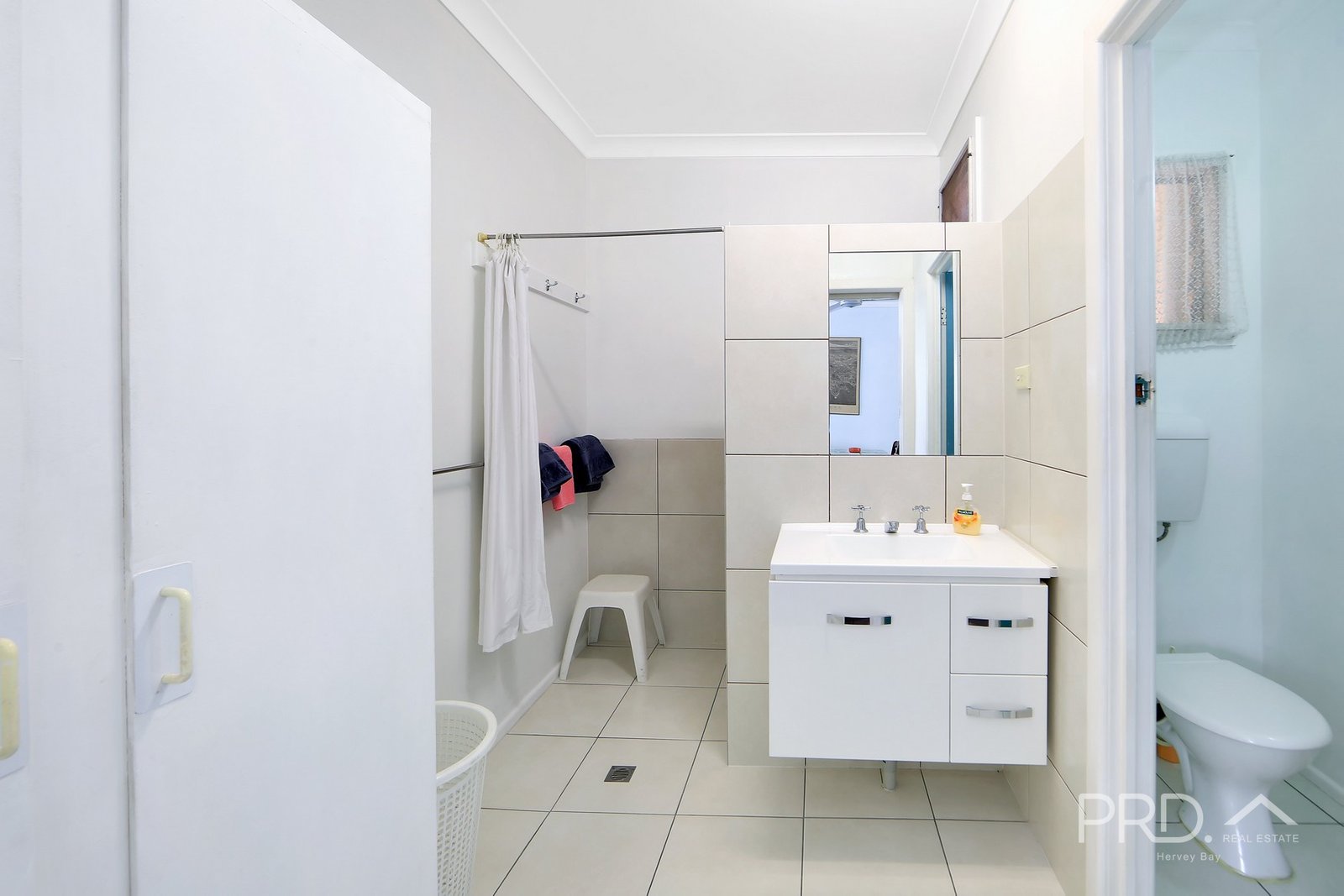 338 Esplanade  SCARNESS 13