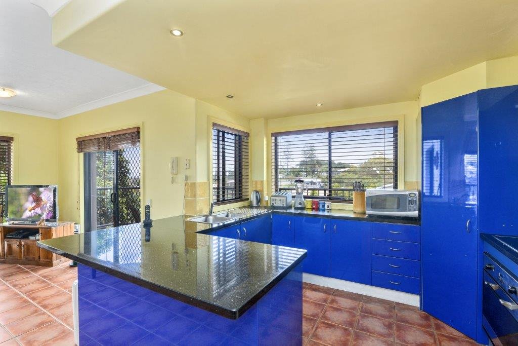 3/38 Tweed Street COOLANGATTA 2