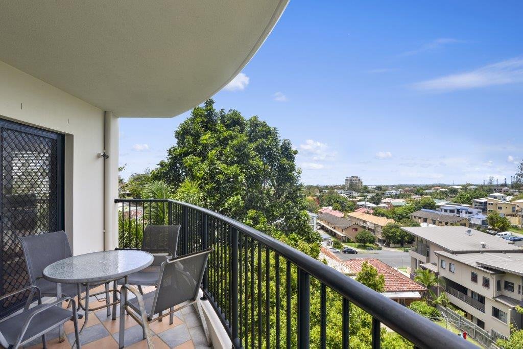 3/38 Tweed Street COOLANGATTA 5