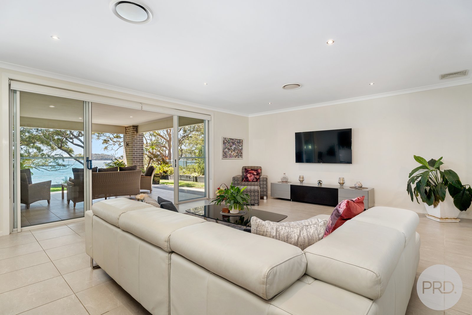 338 Wanda Avenue SALAMANDER BAY 5