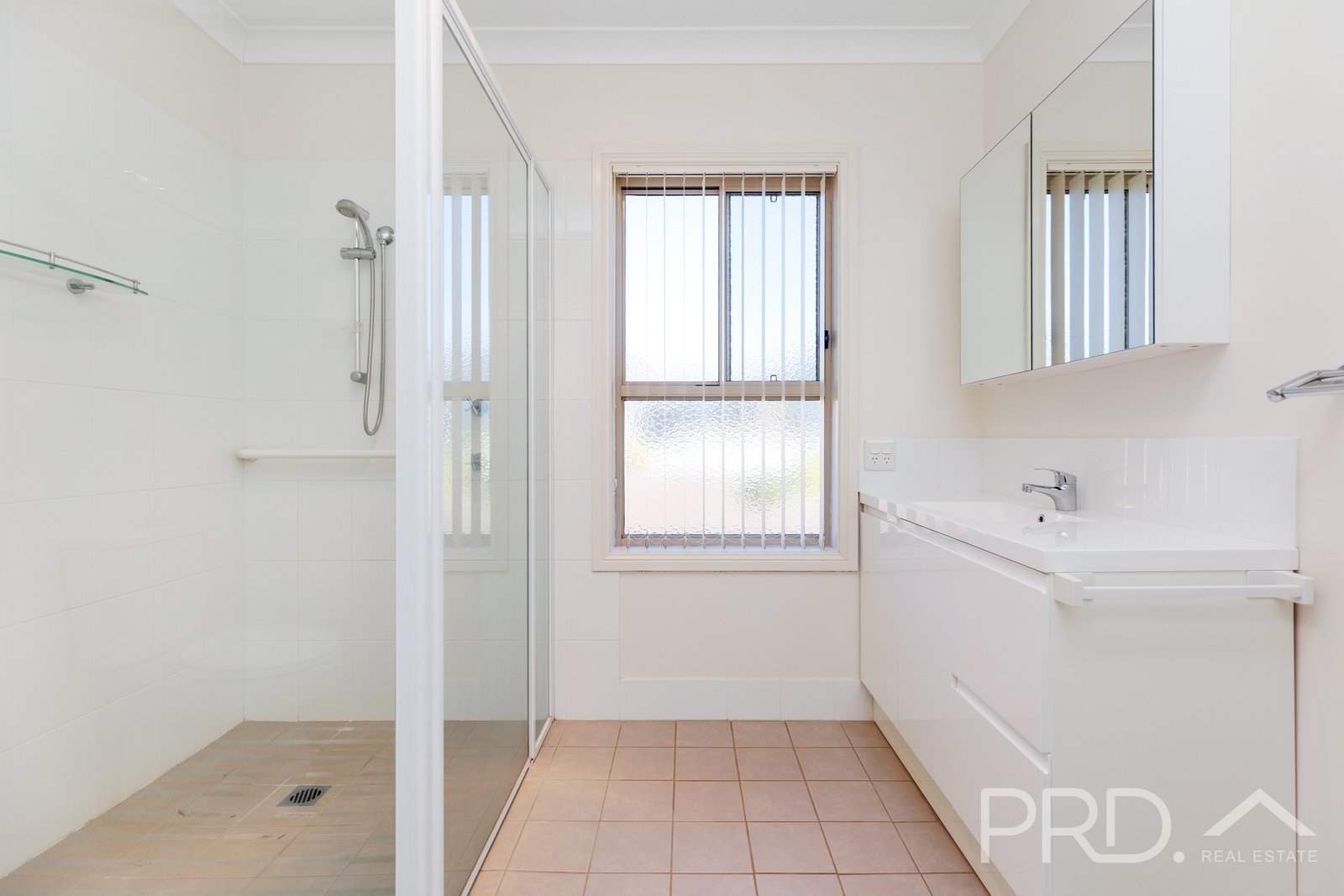 33/84 Currawong Road TUMUT 6