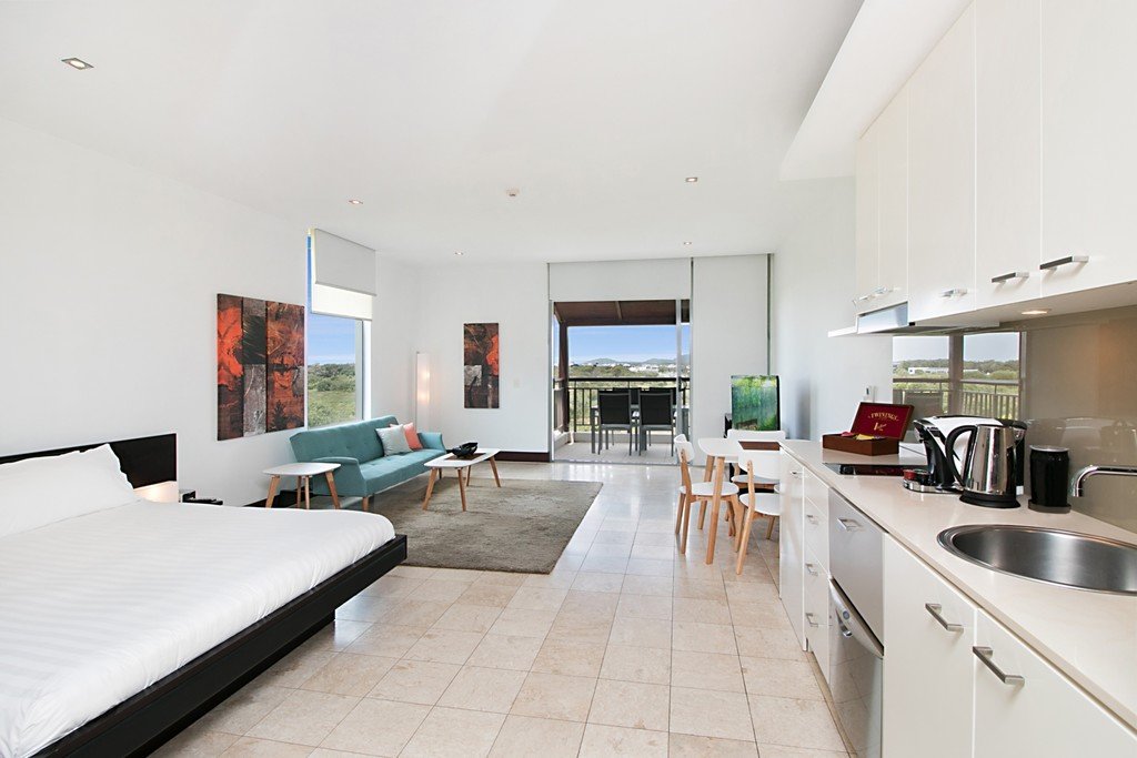 338/9 Dianella Drive CASUARINA 5