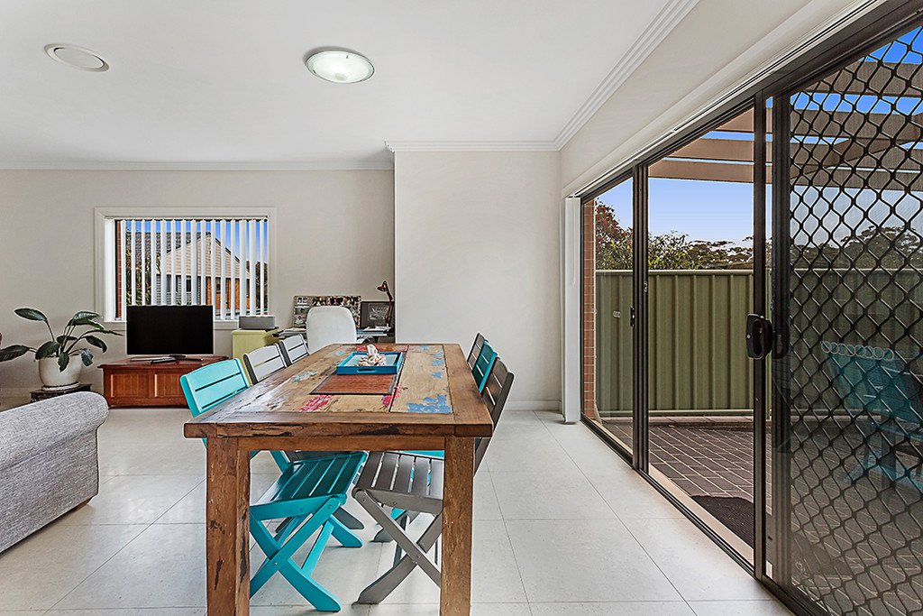 3/39 Ocean Beach Road SHOAL BAY 9