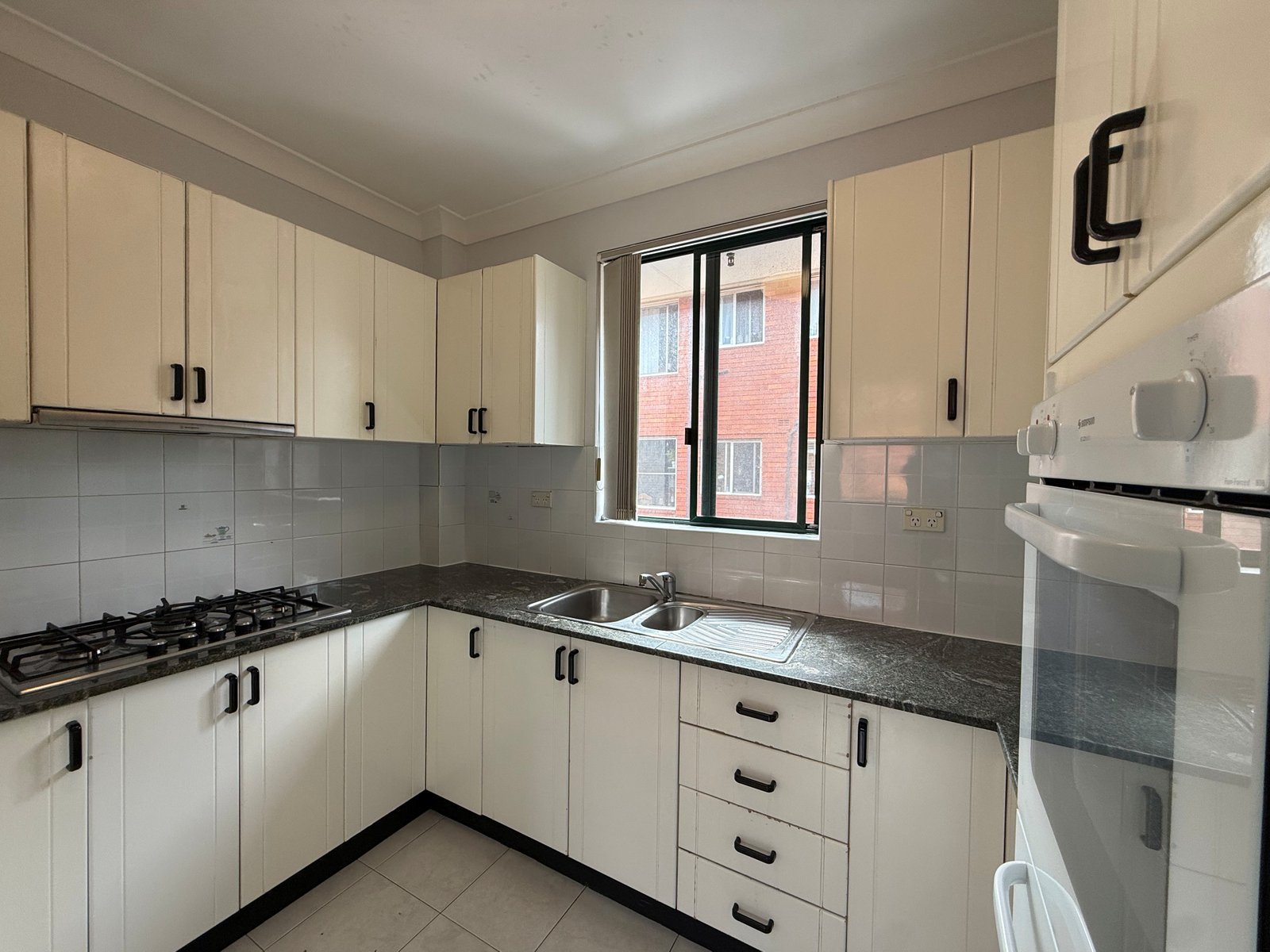 3/39 Ocean Street PENSHURST 3