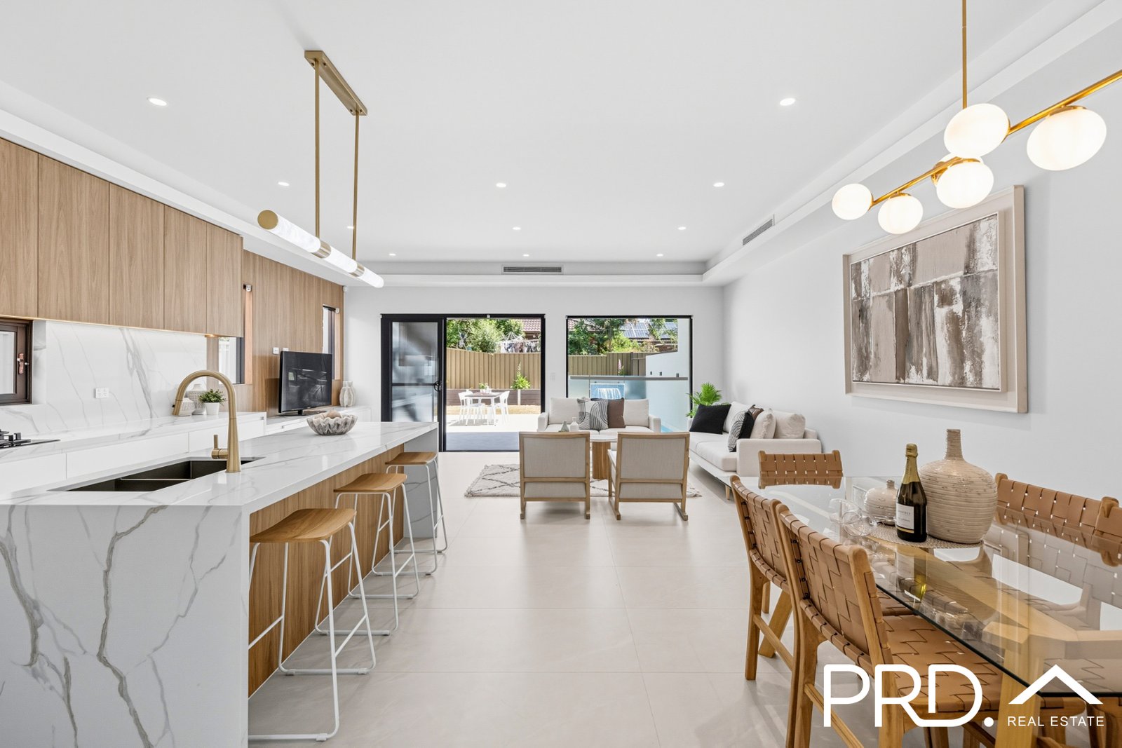 33a Benfield Parade PANANIA 6