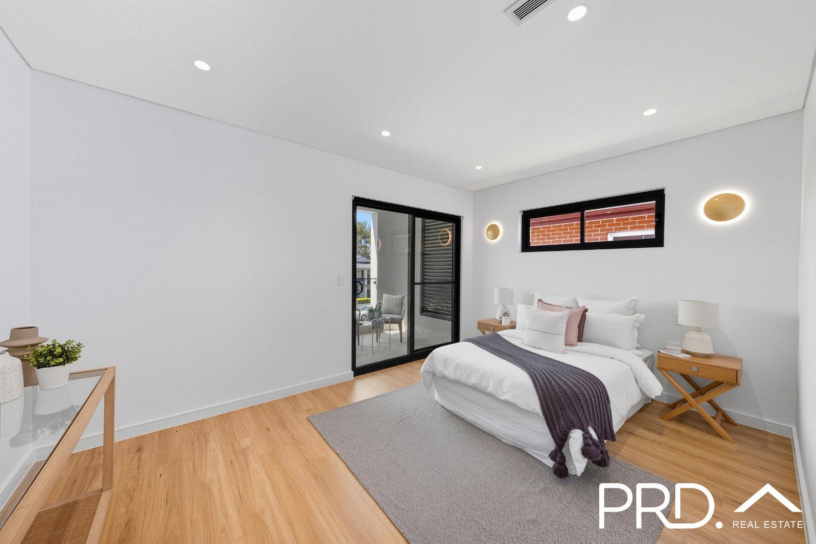 33a Benfield Parade PANANIA 9