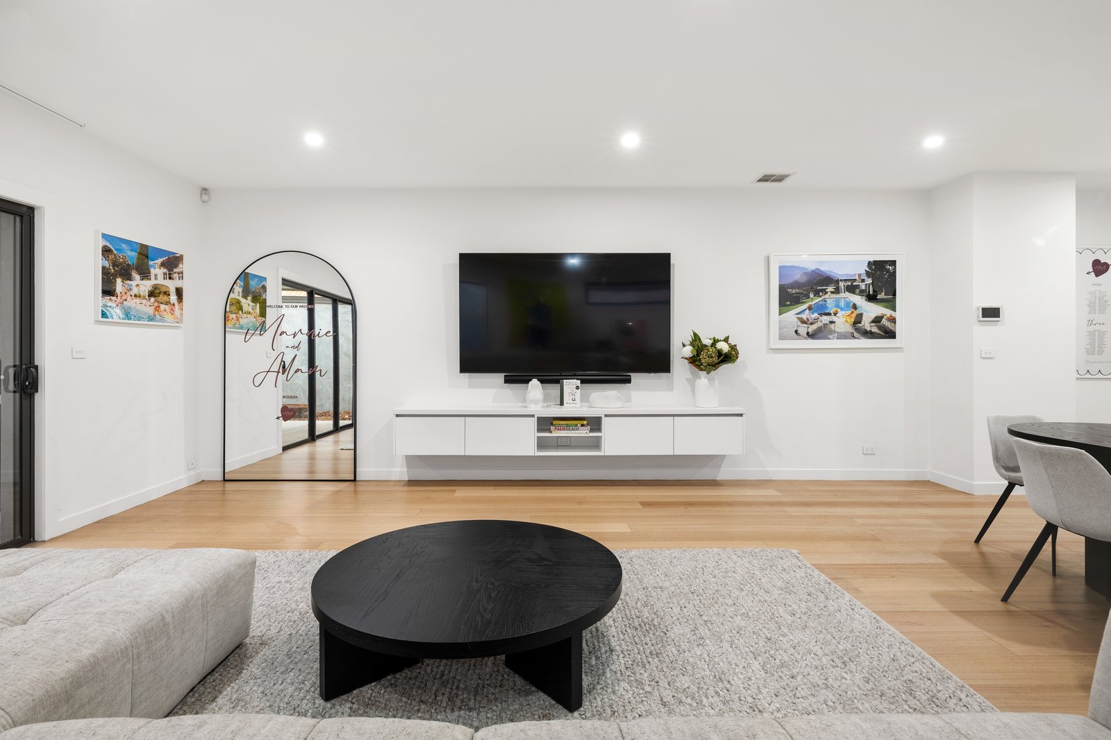 Gallery: 33a Campbell Street