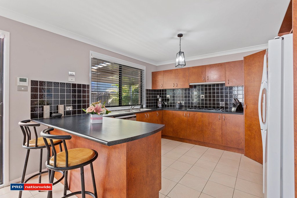33a Dowling Street NELSON BAY 9