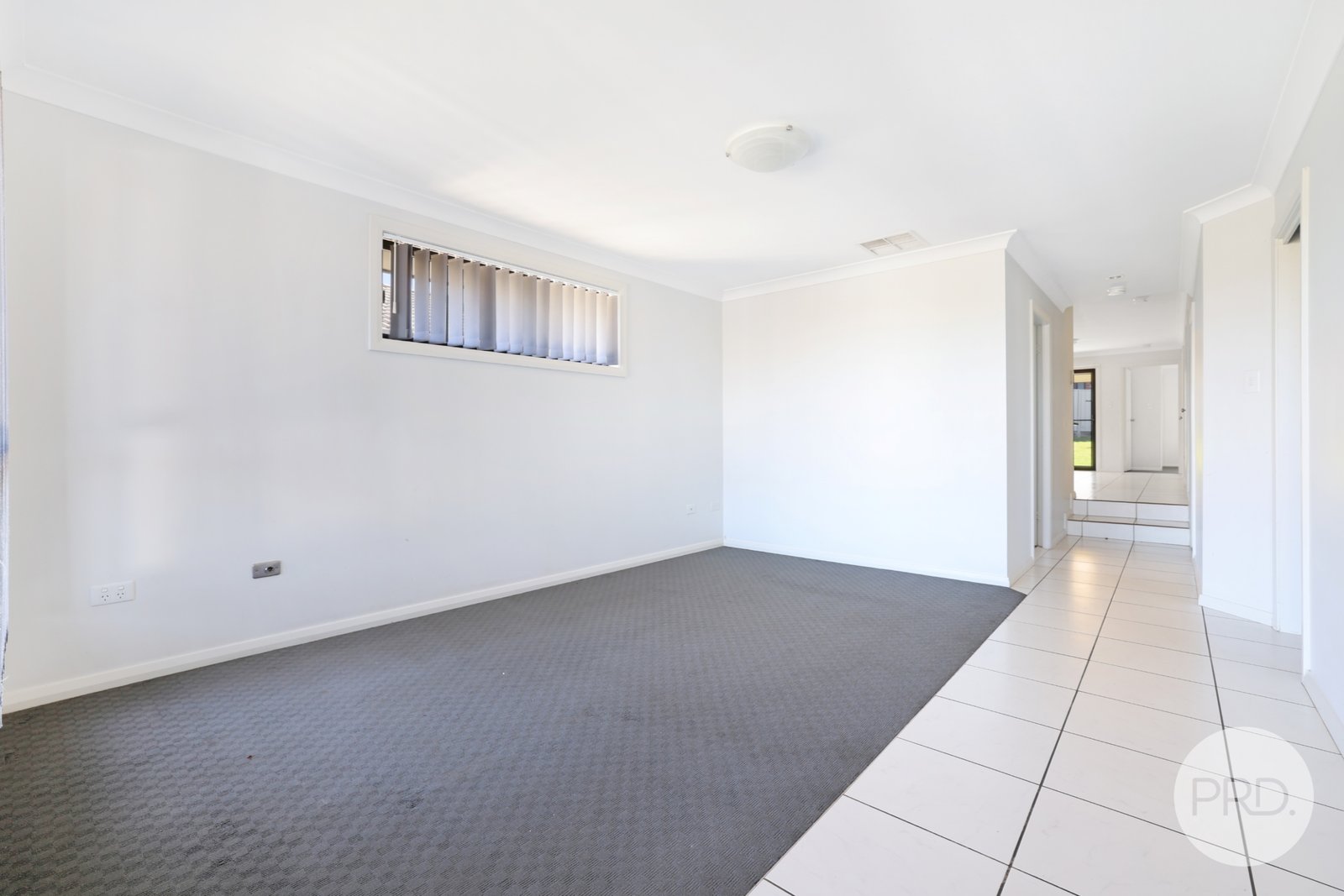 33a Higgins Lane TAMWORTH 3