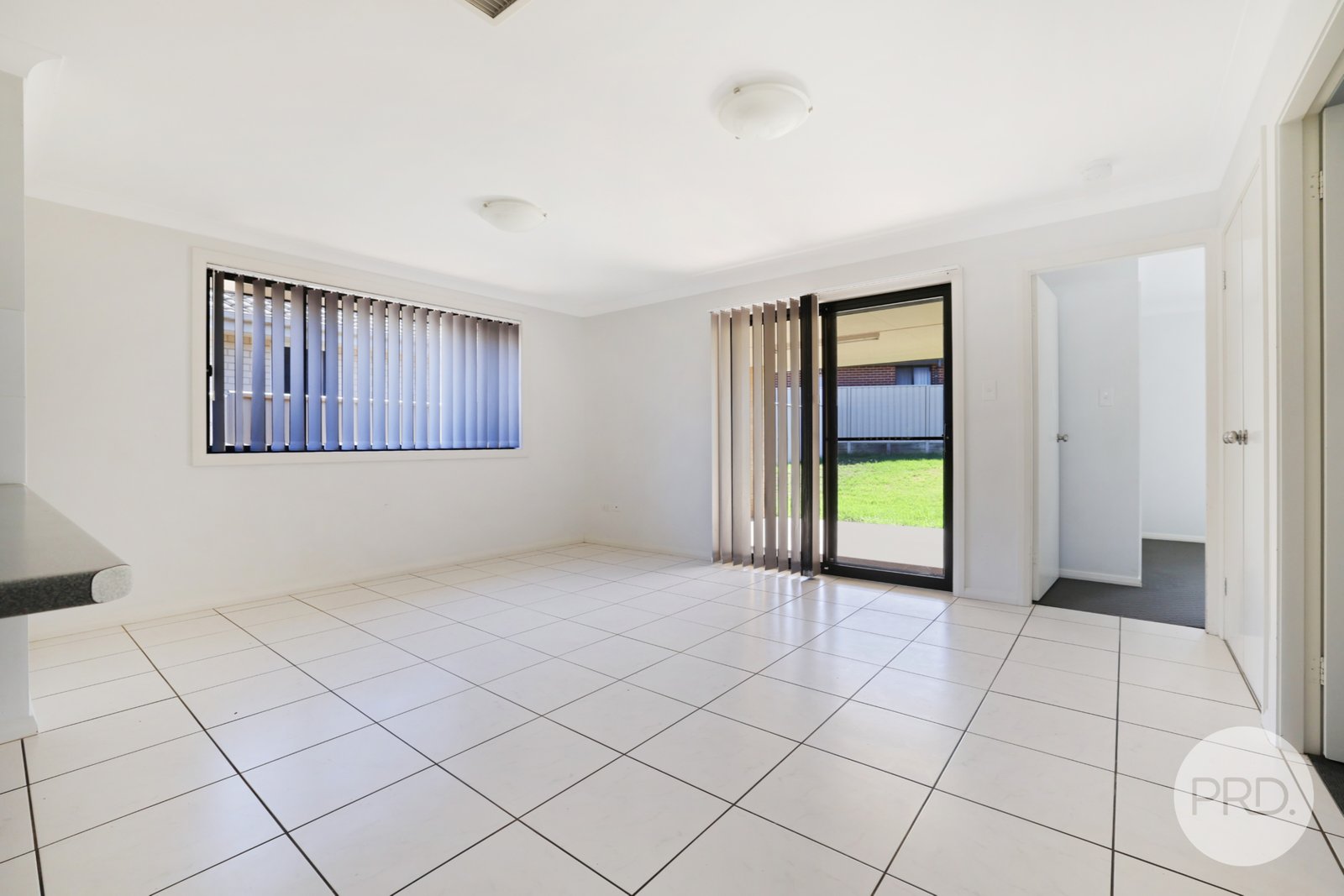 33a Higgins Lane TAMWORTH 13